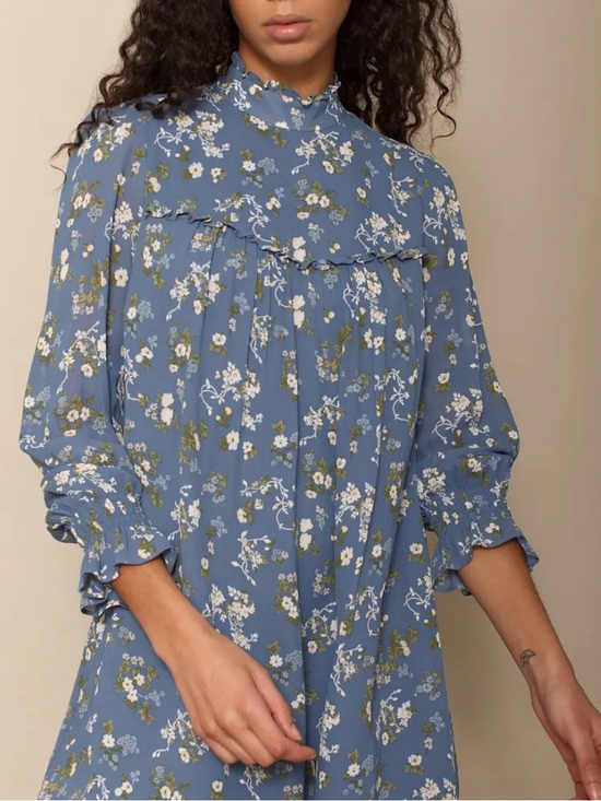 Reformation Dresses & Skirts - Reformation Jourdan Blue Floral Midi Dress